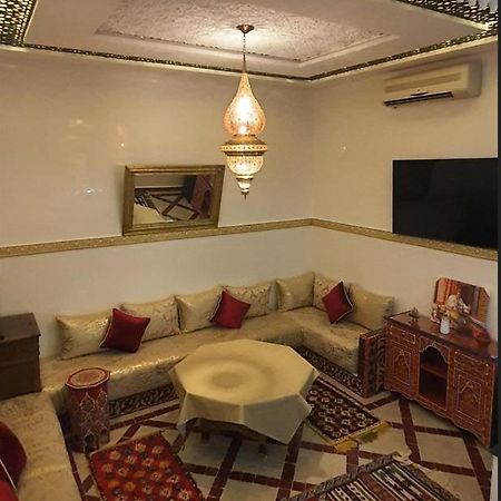 Quarya Assiyahia - Riad Camilia- Maison Entiere Avec Piscine Marrakesch Exterior foto