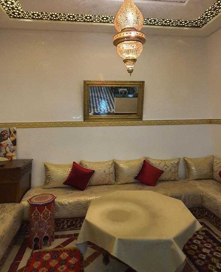 Quarya Assiyahia - Riad Camilia- Maison Entiere Avec Piscine Marrakesch Exterior foto